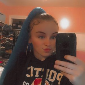 Meet your Posher, Mandy